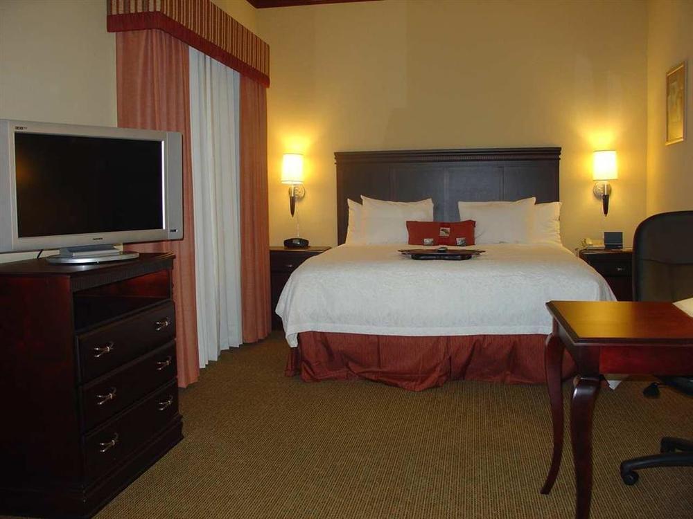Hampton Inn & Suites Gainesville Habitación foto